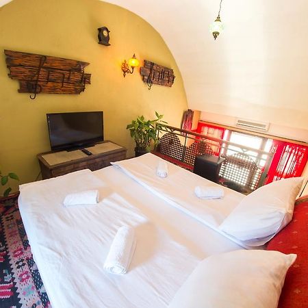 Cozy Studio Apartment Next To The Old Bridge モスタル エクステリア 写真